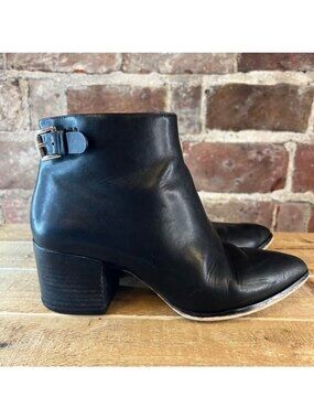 Michael Kors Black Leather Booties with Chunky Block Heels Sz 7
